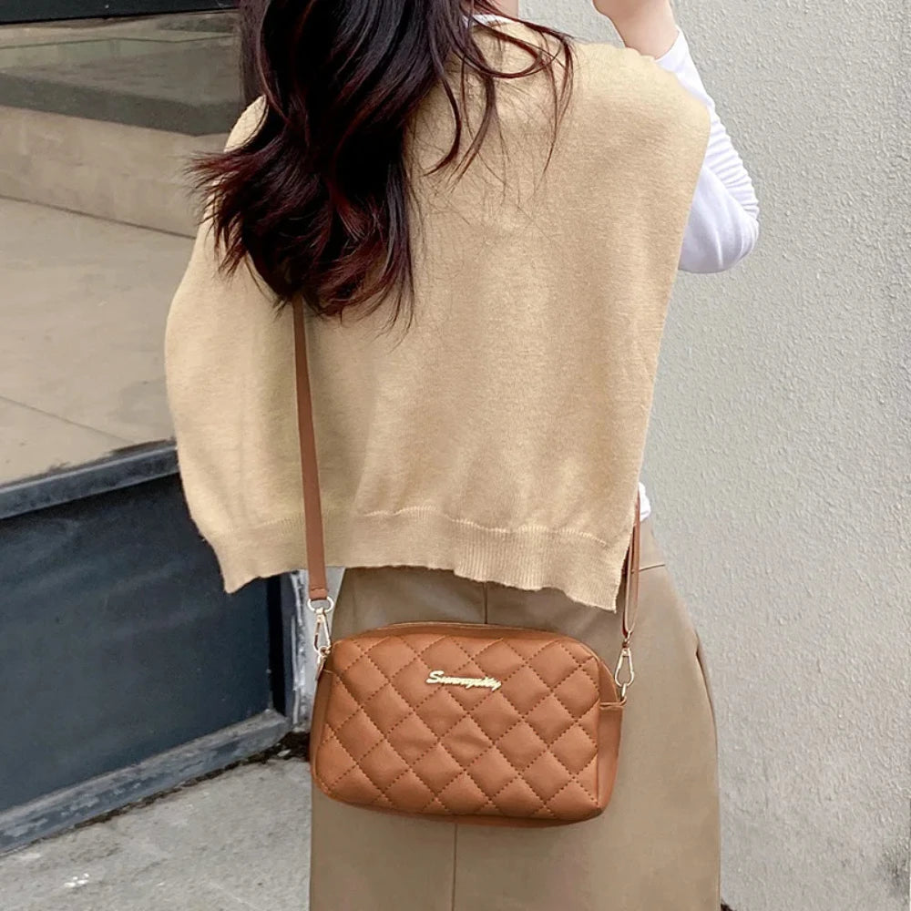 Sac bandoulière brodé à franges